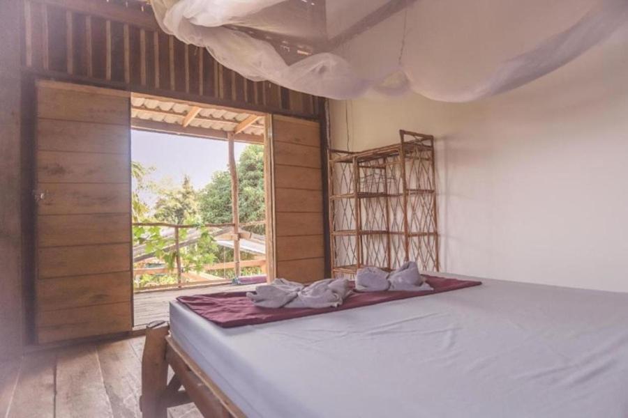 The Bonsai Hostel Ко Ронг Санлоем Екстериор снимка